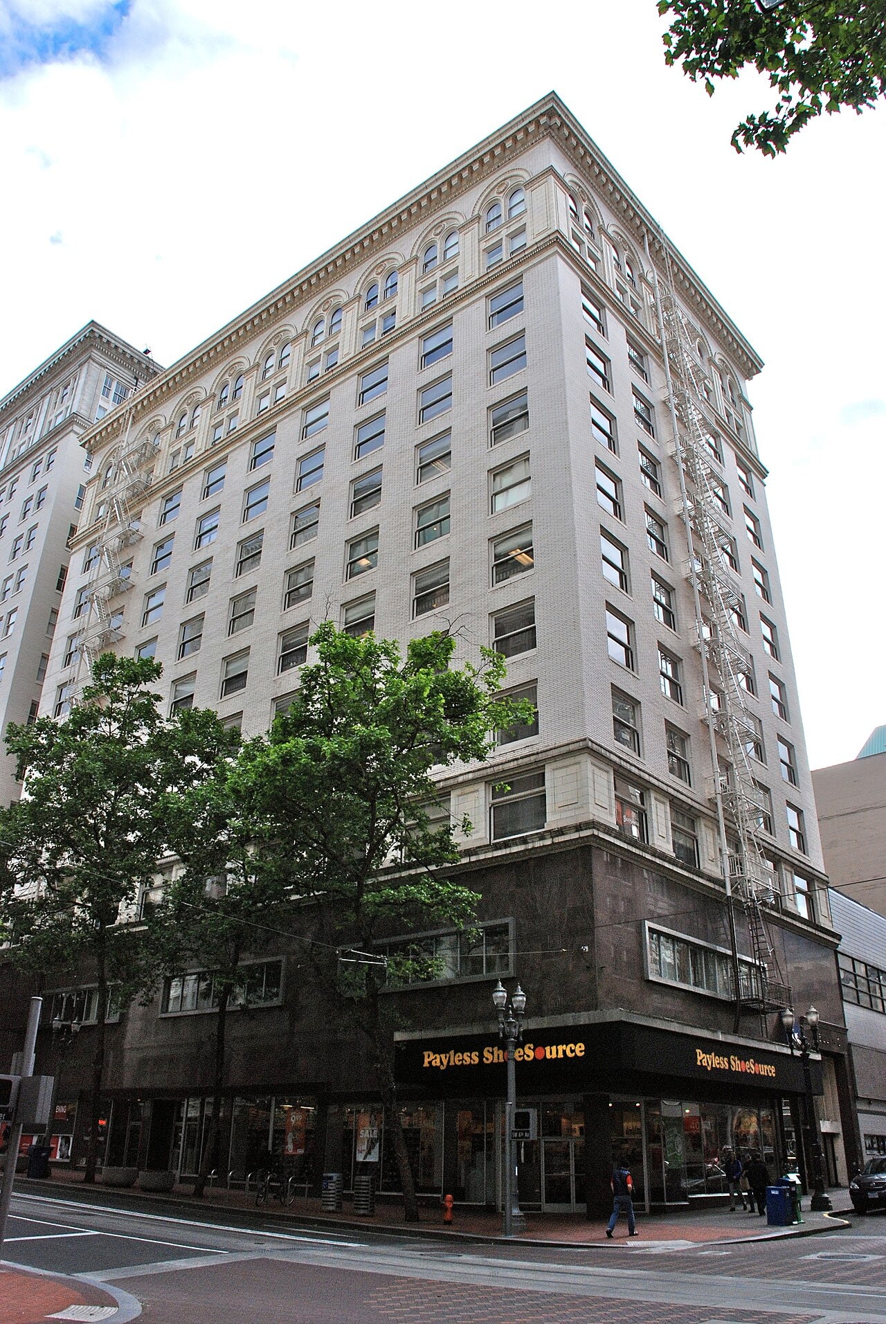 Multi-Story Office Building — Eco-Green Cleaning Services account in Portland, OR